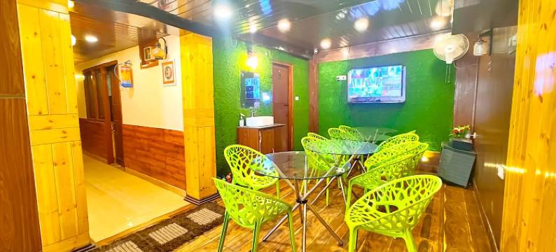 Goroomgo Naini R R Residency Near Mall Road Nainital图片