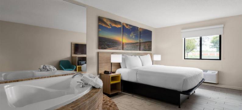 哈蒙德温德姆戴斯套房酒店(Days Inn and Suites by Wyndham Hammond, IN)图片