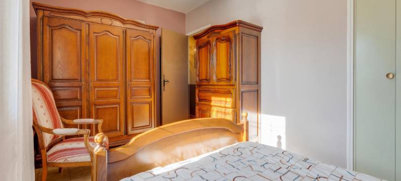 Villa with swimming pool in Sorgues图片