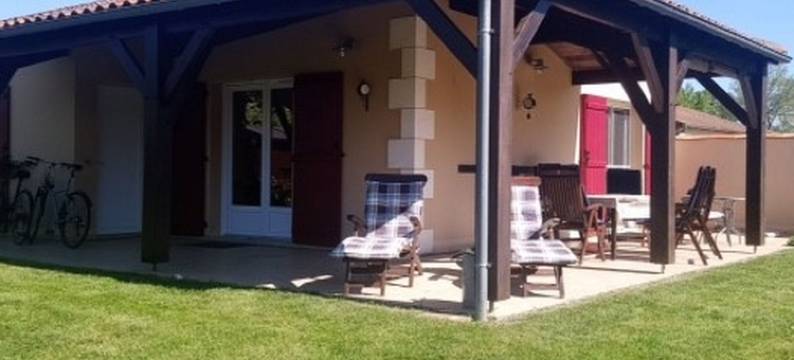 Villa in Les Forges with Golf Access图片