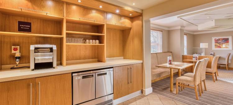 普林米尔伯明翰大巴尔M6J7酒店(Premier Inn Birmingham (Great Barr/M6 J7))图片