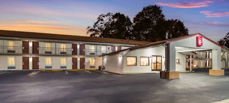 南卡罗来纳圣乔治红顶酒店(Red Roof Inn St George, SC)图片