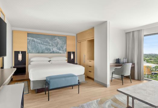 Boca Raton Marriott at Boca Center Hotel Overview