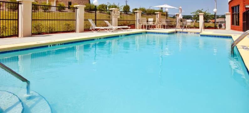 塞尔马智选假日套房酒店(Holiday Inn Express & Suites SELMA by IHG)图片