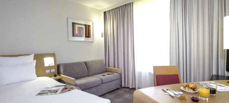 佩皮尼昂里沃萨尔特诺富特酒店(Novotel Perpignan Rivesaltes)图片