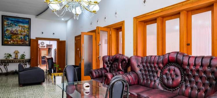 RedDoorz Syariah Near Alun-Alun Tulungagung图片