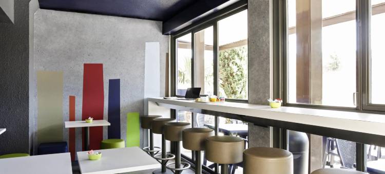 普罗旺斯地区艾克斯东勒卡内宜必思快捷酒店(Ibis Budget Aix en Provence Est le Canet)图片