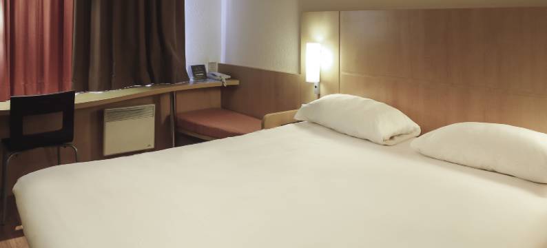 宜必思 Bourg Jasseron Teyssonge 酒店(Ibis Bourg Jasseron/Teyssonge)图片