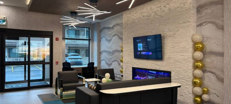 温德姆基洛纳拉昆塔温德姆酒店套房(La Quinta Inn & Suites By Wyndham Kelowna Bc)图片