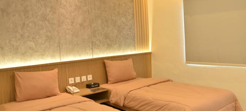 苏祖亚兰套普拉帕特酒店(Suzuya Hotel Rantau Prapat)图片