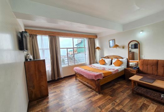 Hotel North Star Near Mall Road Hotel Overview