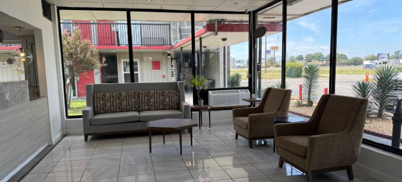 北卡兰伯顿北部华美达酒店(Ramada by Wyndham Lumberton NC North)图片