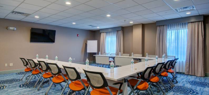 马萨诸塞州波士顿/斯托顿欢朋酒店及套房(Hampton Inn & Suites Boston/Stoughton, Ma)图片