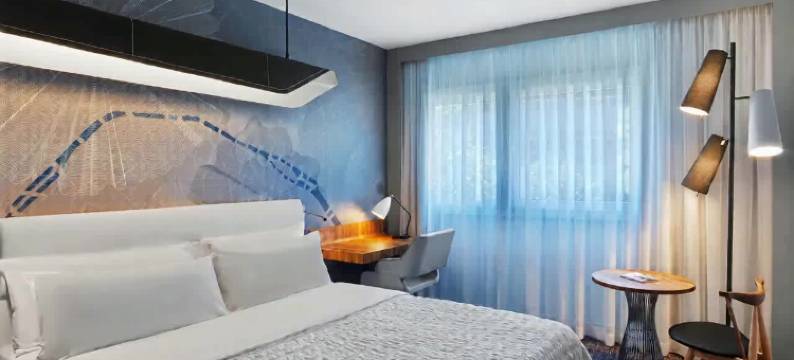 巴黎凯旋门艾美酒店 (近巴黎凯旋门, 会议宫，地铁1号线，C/E线)(Le Méridien Paris Arc De Triomphe)图片