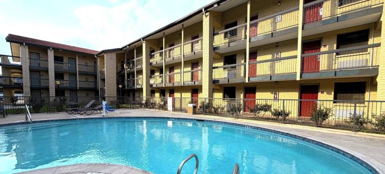 休斯顿南旅馆及套房霍比机场I 45(South Houston Inn & Suites Hobby Airport I 45)图片