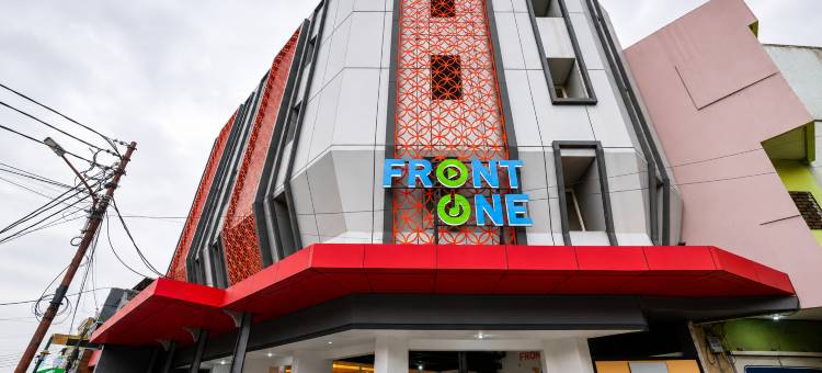 Front One Budget Slamet Riyadi图片