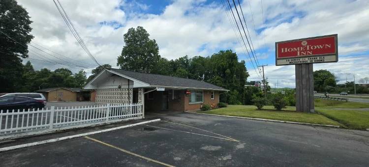 家乡客栈 洛基芒特弗吉尼亚(Hometown Inn Rocky Mount VA)图片