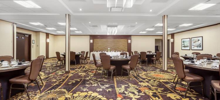 埃德蒙顿机场贝斯特韦斯特优质酒店(Best Western Plus Edmonton Airport Hotel)图片