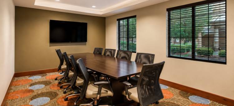 Staybridge Suites 夏洛特巴兰坦 by IHG(Staybridge Suites CHARLOTTE BALLANTYNE by IHG)图片