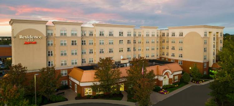 东拉瑟福德麦道兰 Residence Inn 酒店(Residence Inn East Rutherford Meadowlands)图片