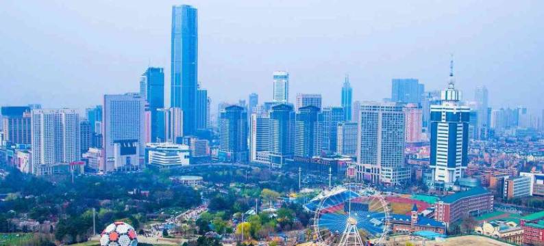 青泥8号酒店公寓(大连火车站中山广场店)图片