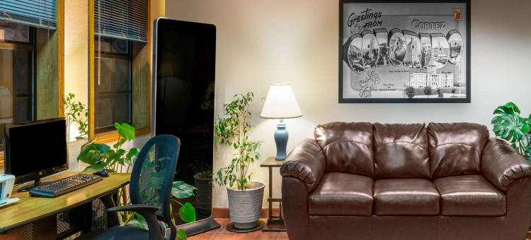 科特斯-梅萨维德区速8酒店(Super 8 by Wyndham Cortez/Mesa Verde Area)图片