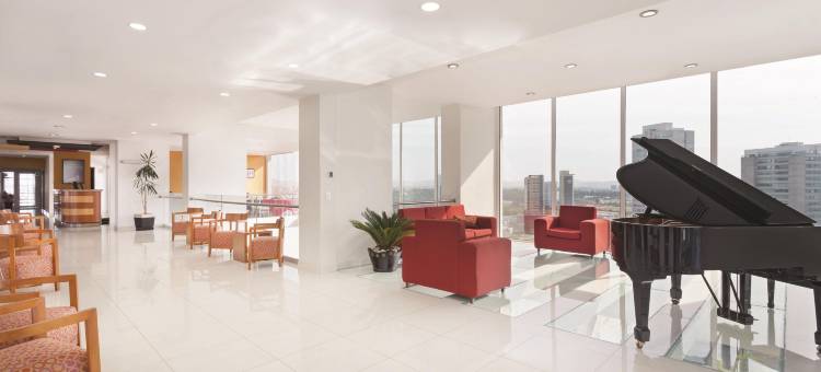 普埃布拉帕尔马斯安赫洛波利斯拉昆塔温德姆酒店(La Quinta by Wyndham Puebla Palmas Angelopolis)图片