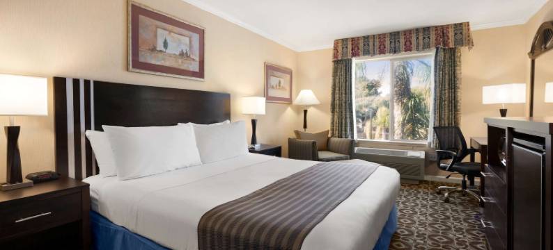 康科德戴斯酒店(Days Inn by Wyndham Concord)图片