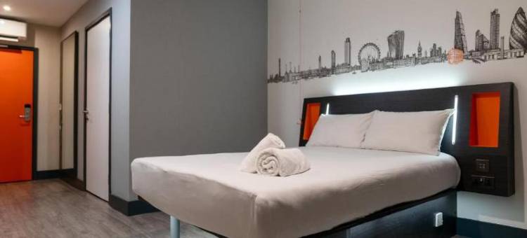 伦敦肖迪奇易捷酒店(easyHotel London City Shoreditch)图片