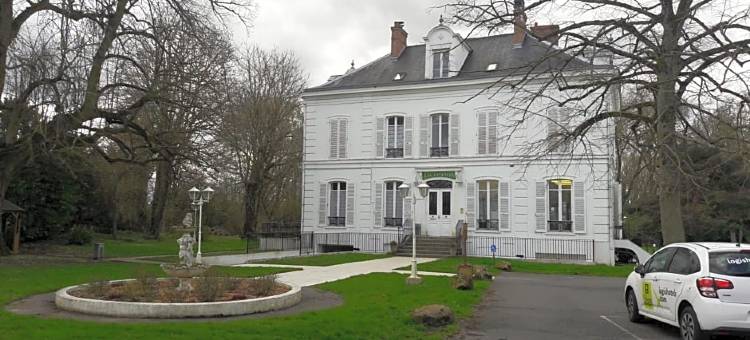 谢塔尔毕列特酒店(Logis - Hostellerie le Chatel Nangis)图片