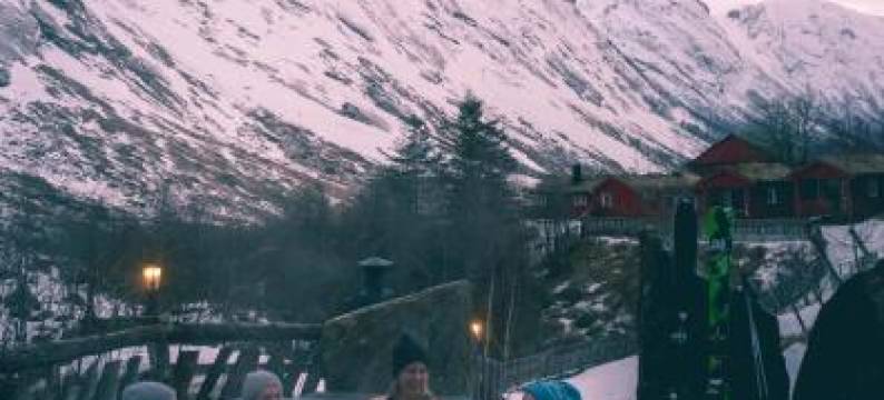 伦德旅客车站酒店(Lunde Turiststasjon)图片