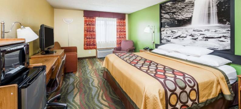 杰克逊维尔速8酒店(Super 8 by Wyndham Jacksonville)图片