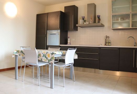 Lady Anna Hotel Overview