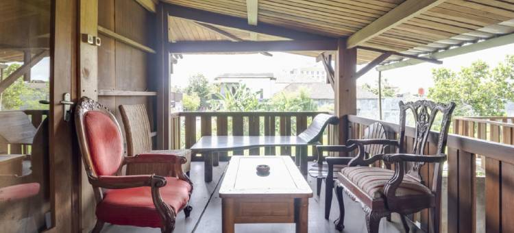 红门子酒店@ Omah Kayu Homestay(RedDoorz at Omah Kayu Homestay Yogyakarta)图片