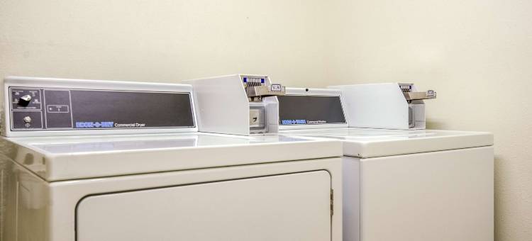 内布拉斯加大泉市 6 号汽车旅馆(Motel 6 Big Springs, NE)图片