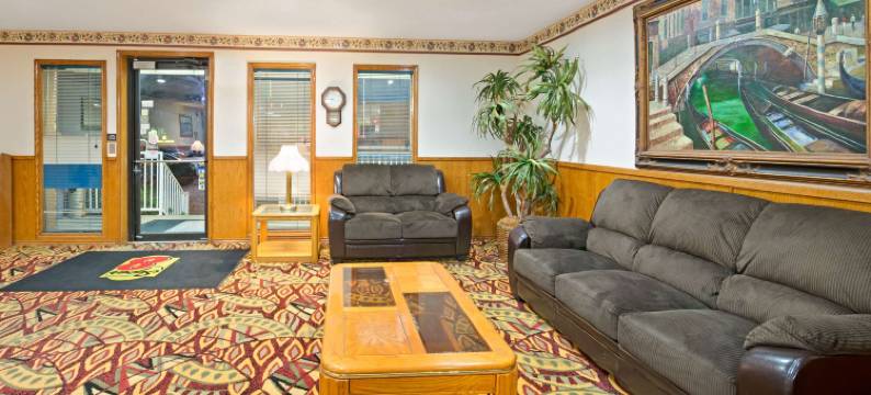 普莱诺-达拉斯地区速8酒店(Super 8 by Wyndham Plano/Dallas Area)图片