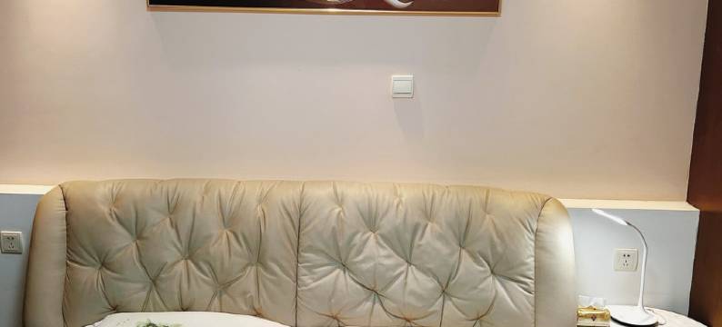 瞰海品茶公寓(胶南路分店)图片