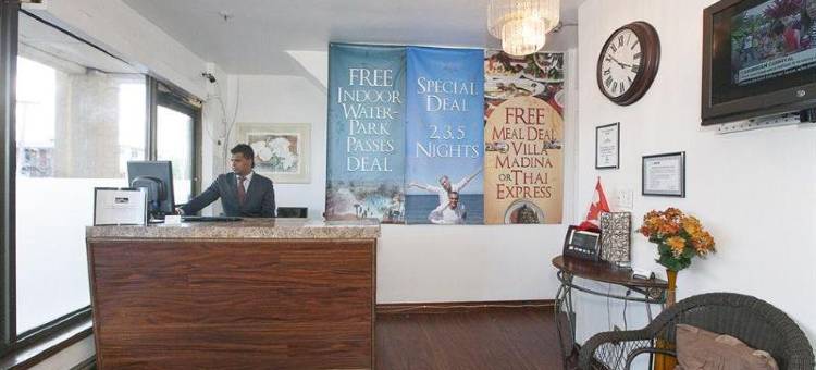 尼亚加拉瀑布6号汽车旅馆，安大略省 – 瀑布附近(Motel 6 Niagara Falls, on Near the Falls)图片