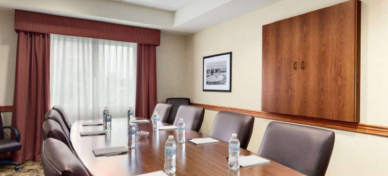 纽约南布法罗I-90丽怡酒店(Country Inn & Suites by Radisson, Buffalo South I-90, NY)图片