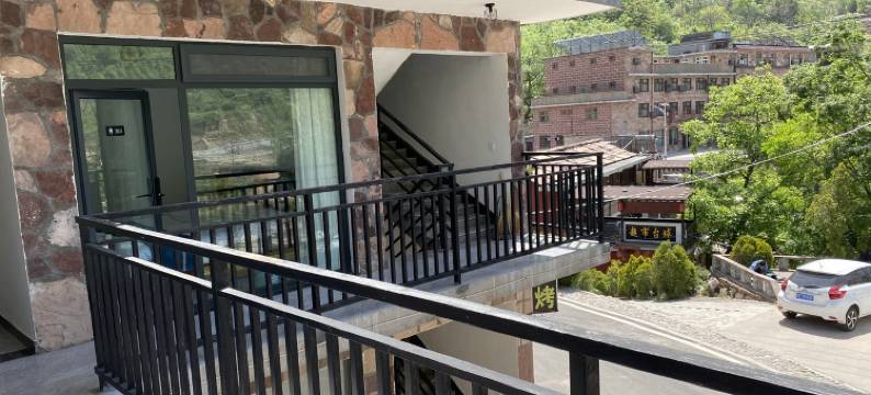 石头小筑民宿(文昌北路分店)图片