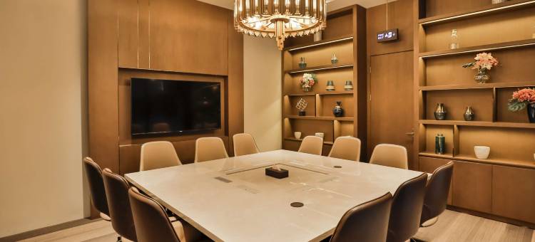 贝斯特韦斯特普拉斯跑道酒店(Best Western PLUS Runway)图片