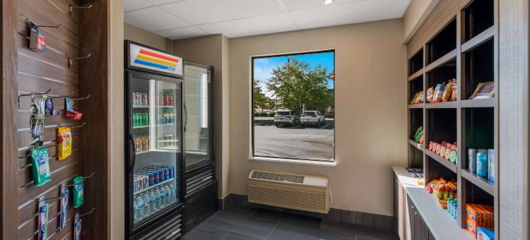 舒适酒店及套房提普城 代顿北 I-75(Comfort Inn & Suites Tipp City Dayton North I-75)图片