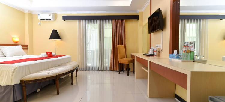 红多兹Plus酒店-巴厘岛画廊2号商城(RedDoorz Plus Near Mall Bali Galeria 2)图片