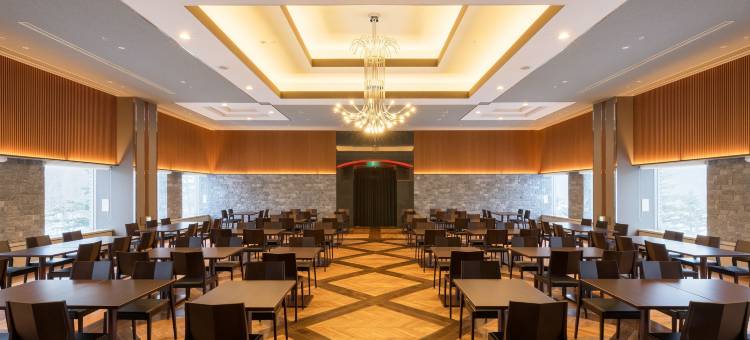 猫魔离宫里盘梯湖畔度假村(Urabandai Lakeresort Nekomarikyu)图片