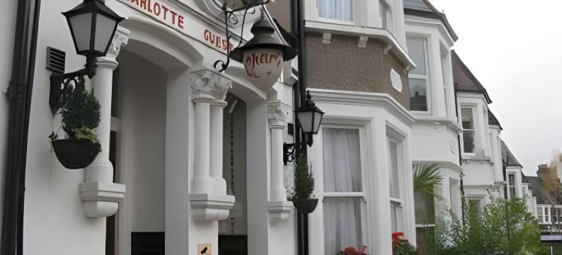 夏洛特旅馆(Charlotte Guest House)图片