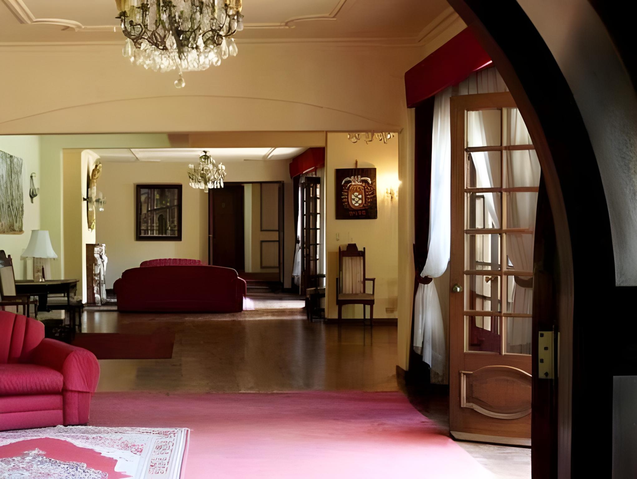 Hotel Aranjuez Cochabamba Over view