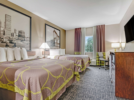 贝斯特韦斯特SureStay Plus奥瓦索塔尔萨北部酒店