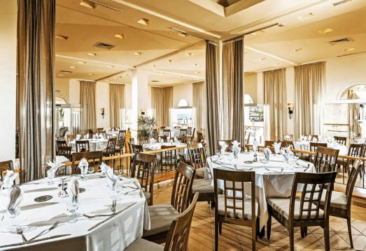 Business Hotel SfaxHotel Overview