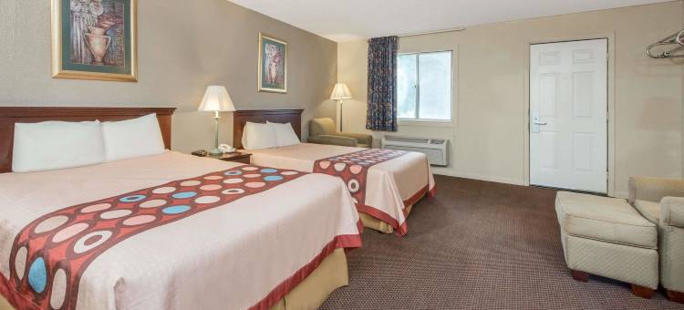 森特维尔-里士满速8酒店(Super 8 by Wyndham Centerville-Richmond)图片