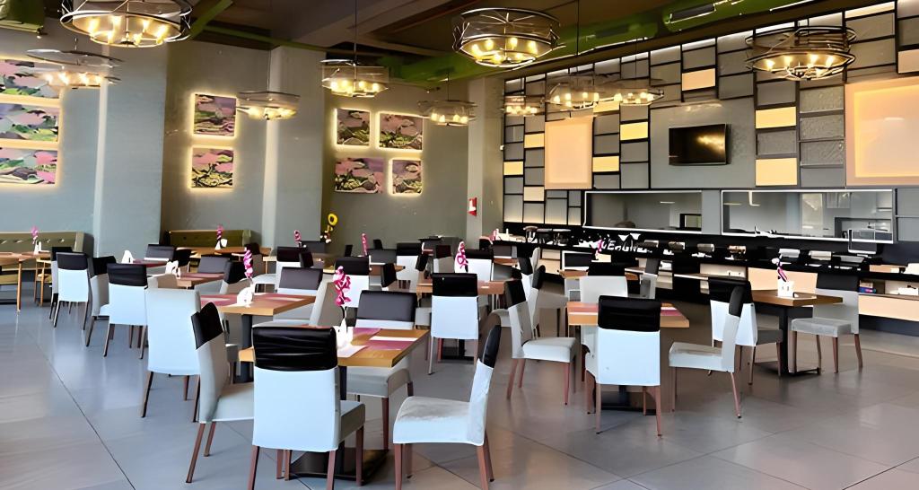 Regenta Central Harsha VapiHotel Overview